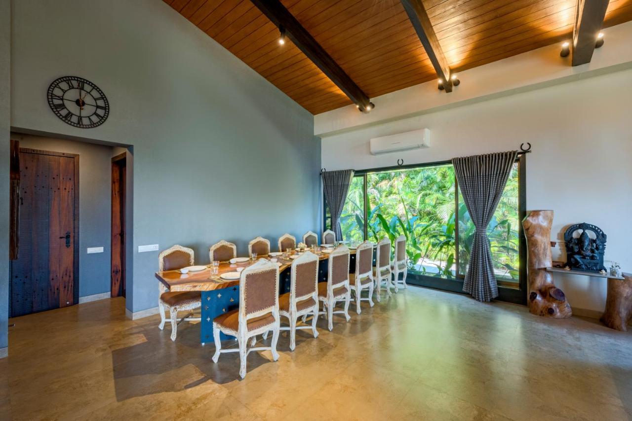 Saffronstays Althea - 4 Brd Veg Only Villa In Pawna With Jacuzzi In Every Room Lonavala Extérieur photo