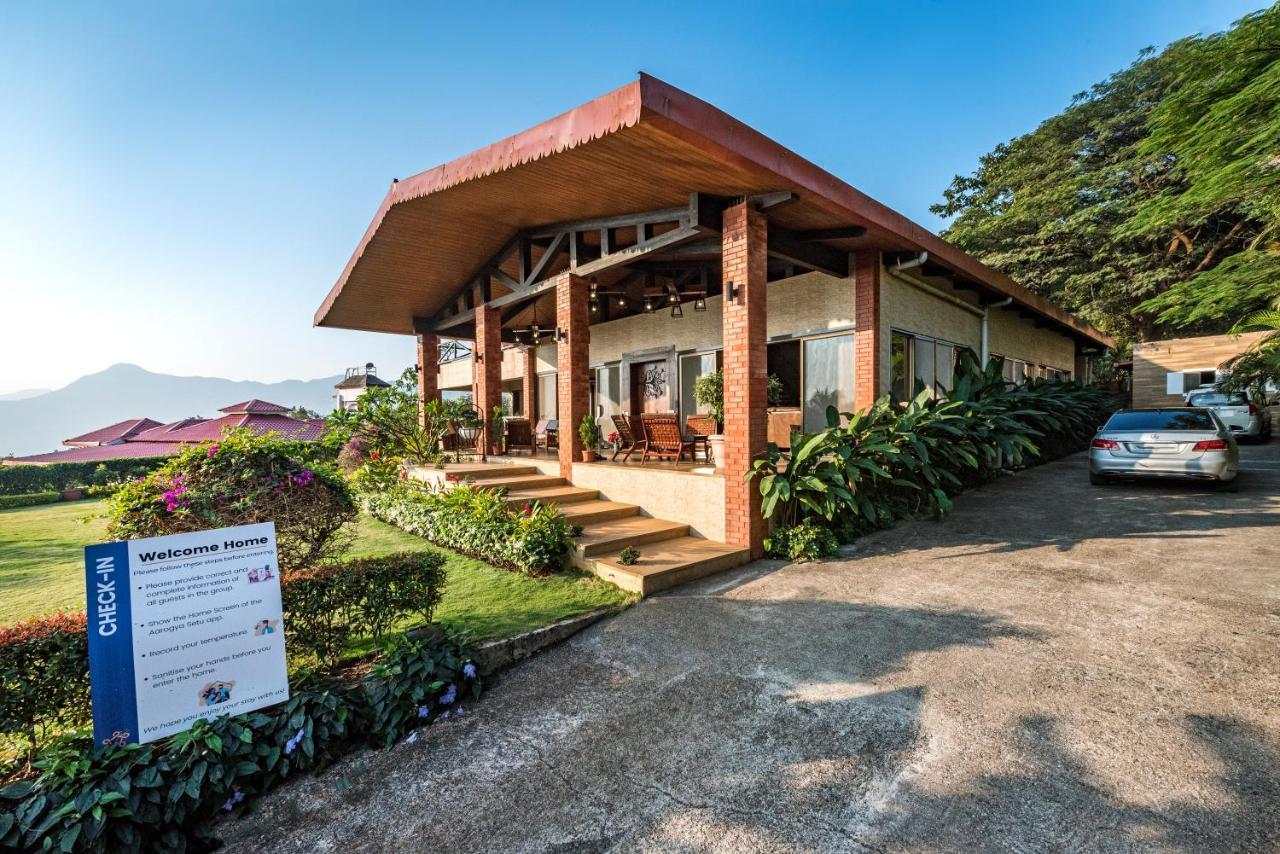 Saffronstays Althea - 4 Brd Veg Only Villa In Pawna With Jacuzzi In Every Room Lonavala Extérieur photo