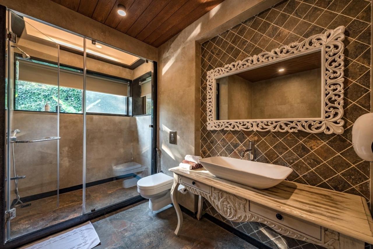 Saffronstays Althea - 4 Brd Veg Only Villa In Pawna With Jacuzzi In Every Room Lonavala Extérieur photo