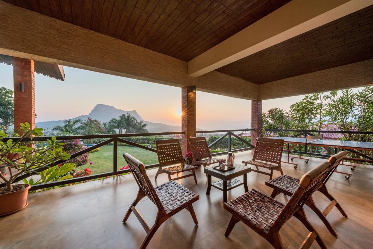 Saffronstays Althea - 4 Brd Veg Only Villa In Pawna With Jacuzzi In Every Room Lonavala Extérieur photo